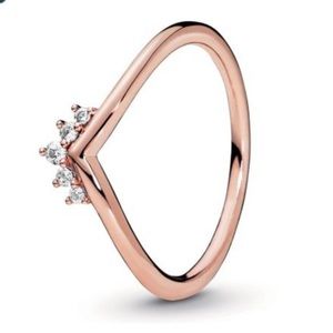 PANDORA Tiara Wishbone Ring